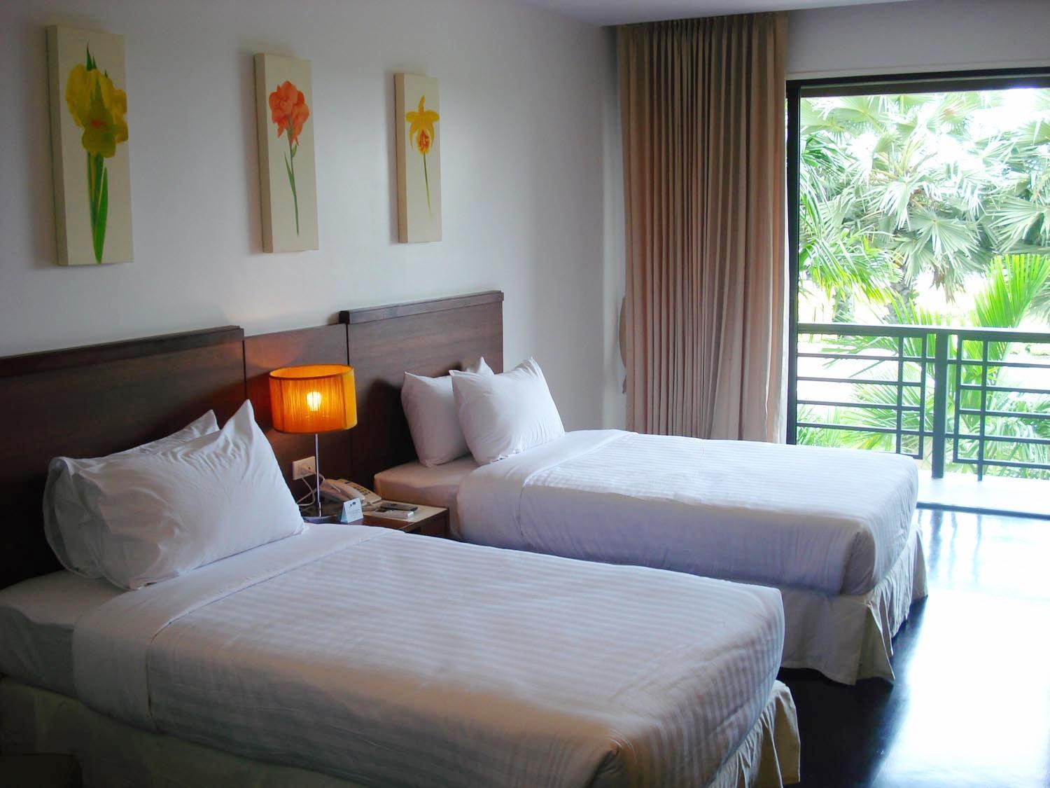 Hotel Suwan Golf & Country Club Nakhon Pathom Exterior foto