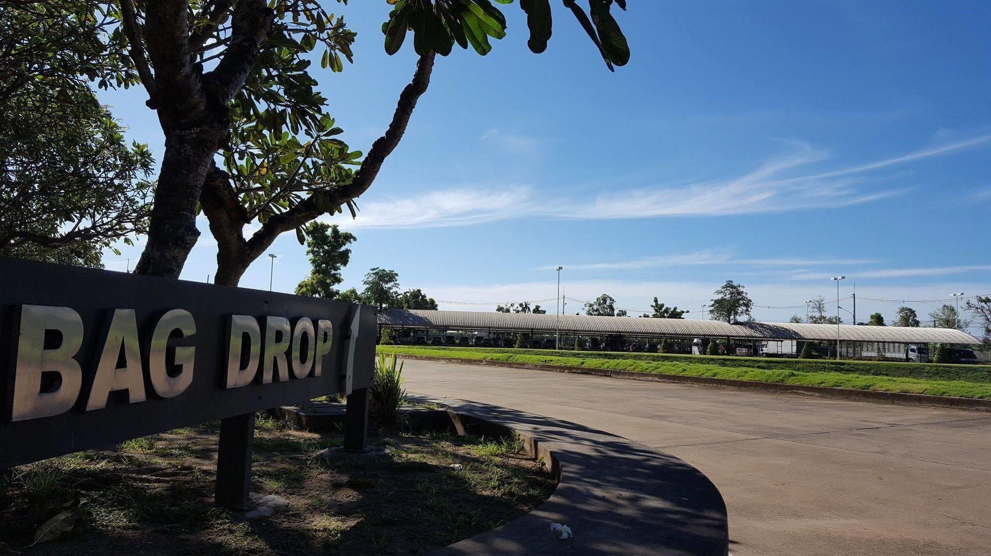 Hotel Suwan Golf & Country Club Nakhon Pathom Exterior foto