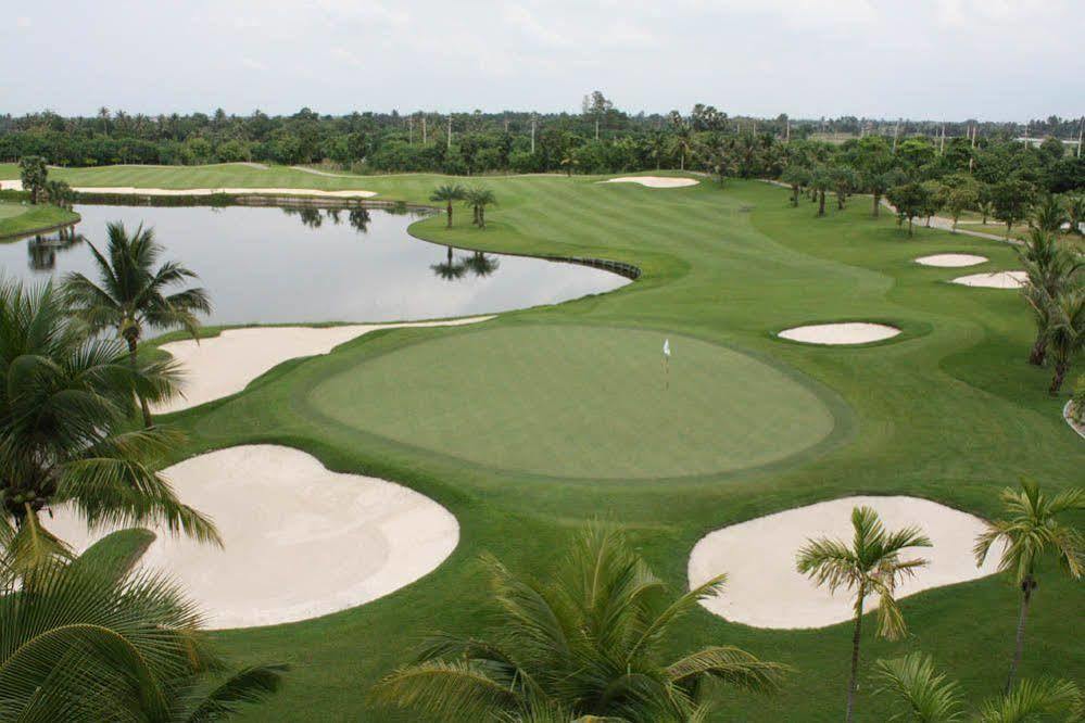 Hotel Suwan Golf & Country Club Nakhon Pathom Exterior foto