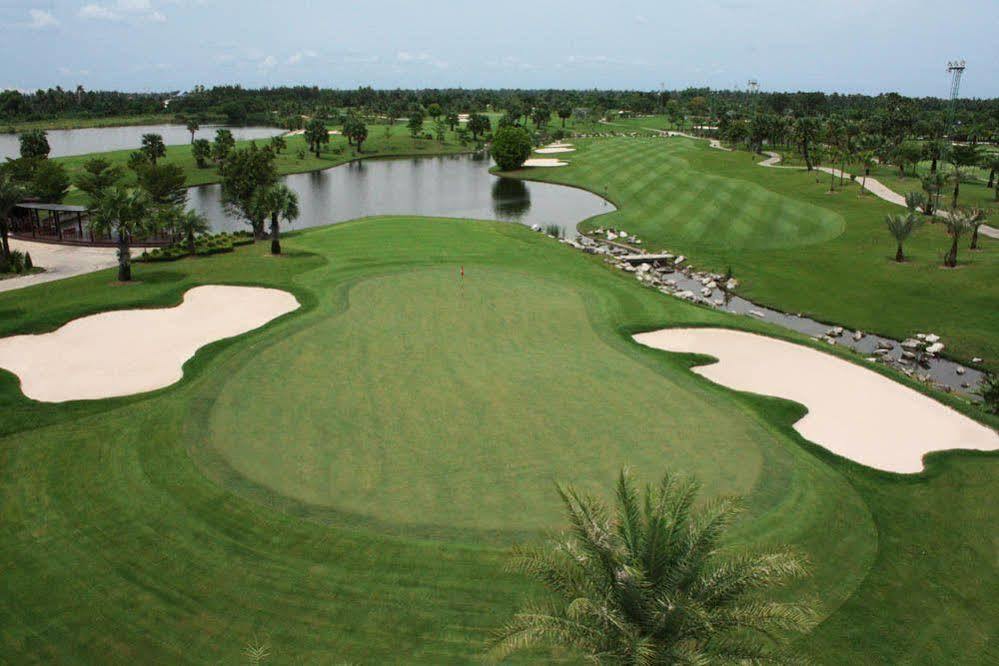 Hotel Suwan Golf & Country Club Nakhon Pathom Exterior foto